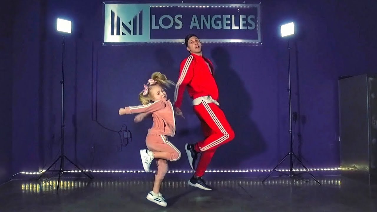 Everleigh Performs First Professional Hip Hop Routine! (Feat. Matt Steffanina)