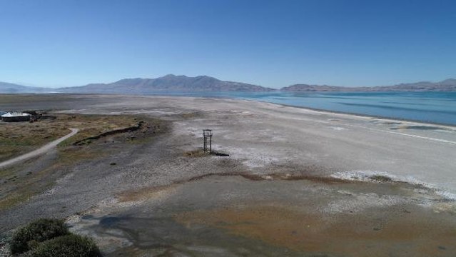 PROF. DR. ALAEDDİNOĞLU VAN GÖLÜ HAVZASINDAKİ KURAKLIK İLE EKOSİSTEMLERİ DE KAYBEDİYORUZ