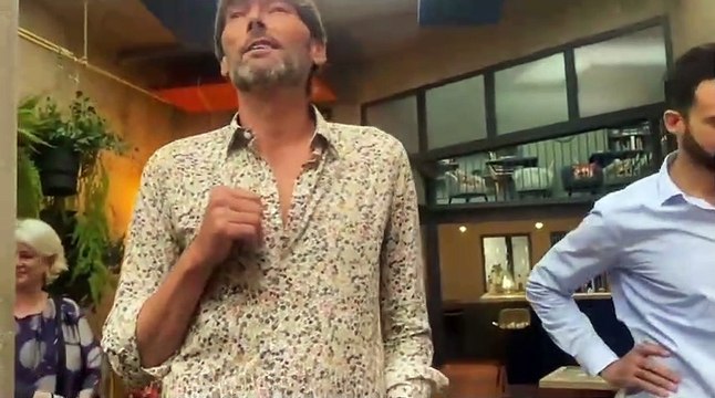 Dernier jour de tournage de Plus belle la vie à Marseille - Regardez les larmes de Laurent Kerusoré qui a joué pendant 18 ans le rôle de Thomas Marci