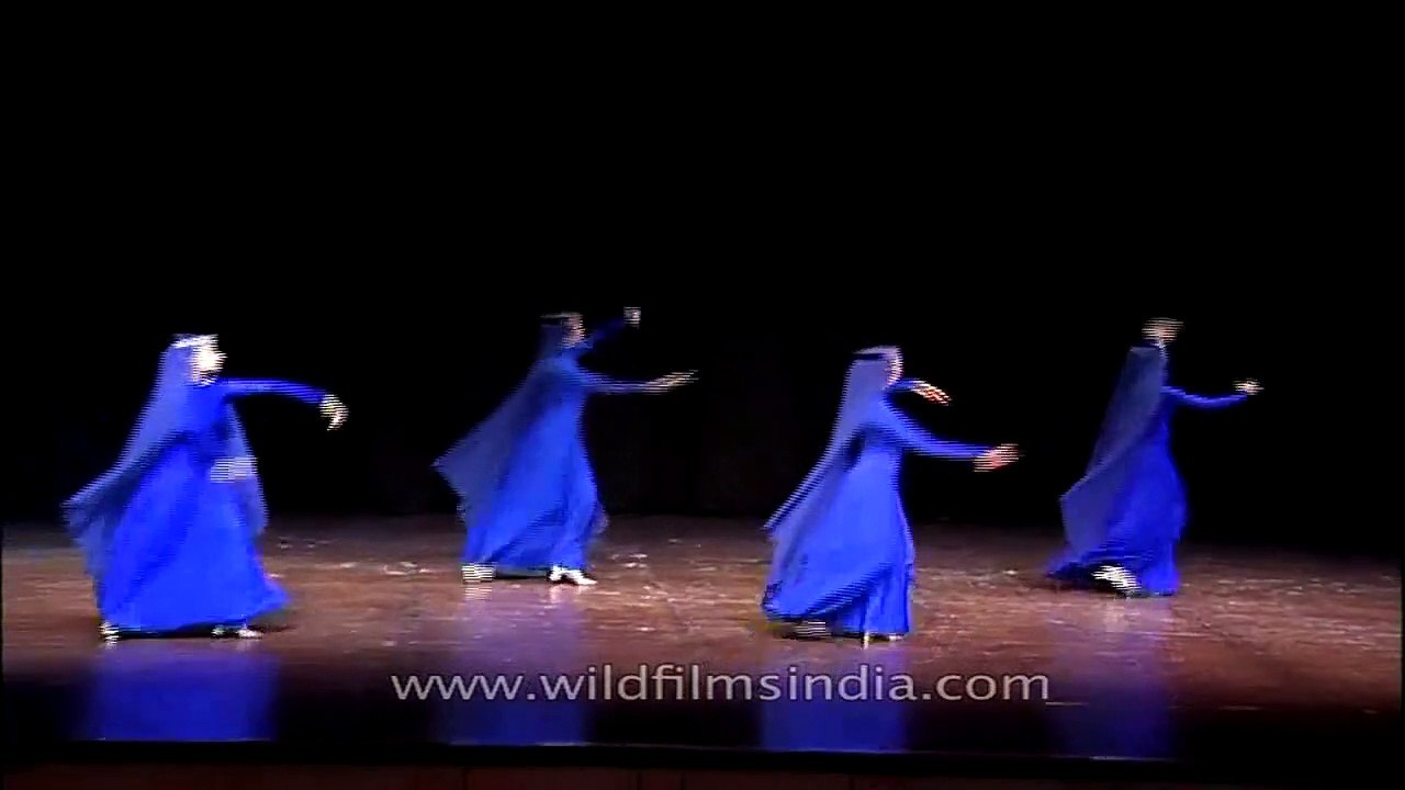 Amazing folk dance by Armenian girls