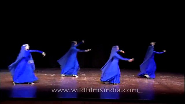 Amazing folk dance by Armenian girls
