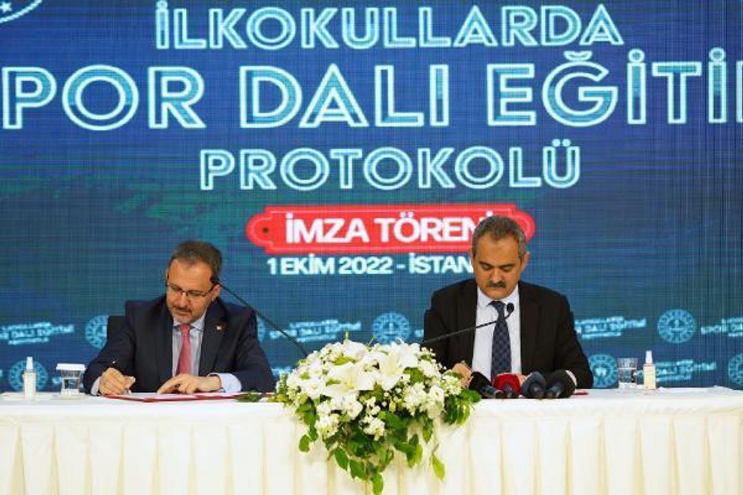 MİLLİ EĞİTİM BAKANLIĞI İLE GENÇLİK VE SPOR BAKANLIĞI ARASINDA 'SPOR DALI EĞİTİMİ' PROTOKOLÜ İMZALANDI