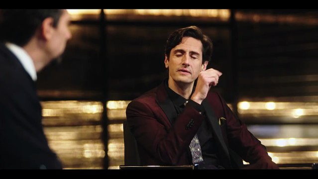 Tráiler de No mires a los ojos , de Félix Viscarret, protagonizada por Paco León y Leonor Watling. Estreno en cines el 4 de noviembre.