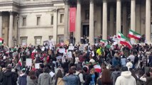 İranlı Mahsa Emini'nin ölümü Londra'da protesto edildi