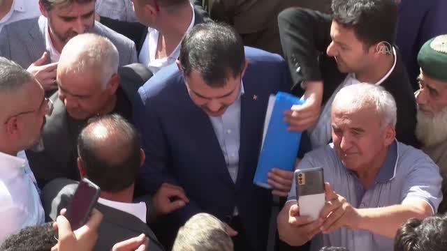 Zonguldak haberi: Bakan Kurum, Ereğli'de esnafı ziyaret etti