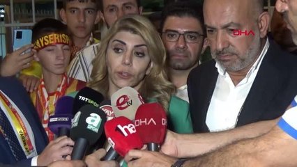 Tải video: SPOR Kayserispor Başkanı Berna Gözbaşı: Maç kazandık diye havaya girmesinler