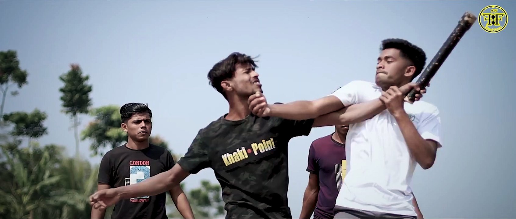 Tiger Shroff Best Action _ Munna Michael movie best fight on Road _ Tiger Shroff