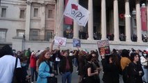 Londra'da Mahsa Amini için protesto düzenlendi