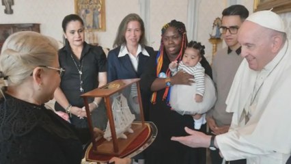 Estos fueron los temas que trataron las víctimas del conflicto con el papa Francisco