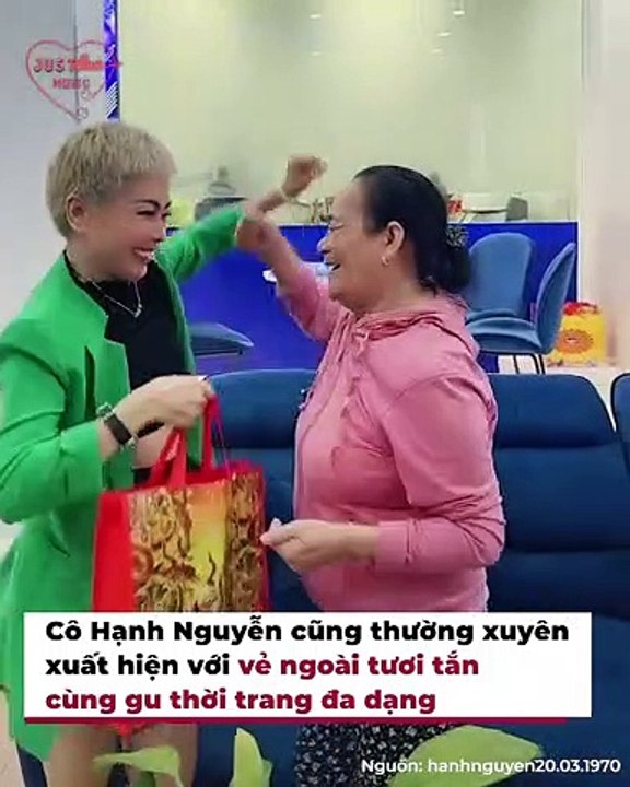 Gu thời trang xì-tin của mẹ chồng U60: 'Cân' đẹp quần 'cái bang' | Điện Ảnh Net