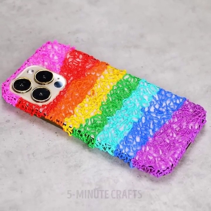 SUPER CUTE WAYS TO UPGRADE YOUR PHONE -- Quick DIY And Crafty Hacks_