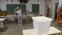 SARAYBOSNA - Bosna Hersek'te, genel seçimde oy kullanma işlemi başladı