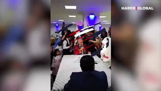 Düğünde nikah memuruna cevap veremeyen gelin soruyu 'yanlış anladı'