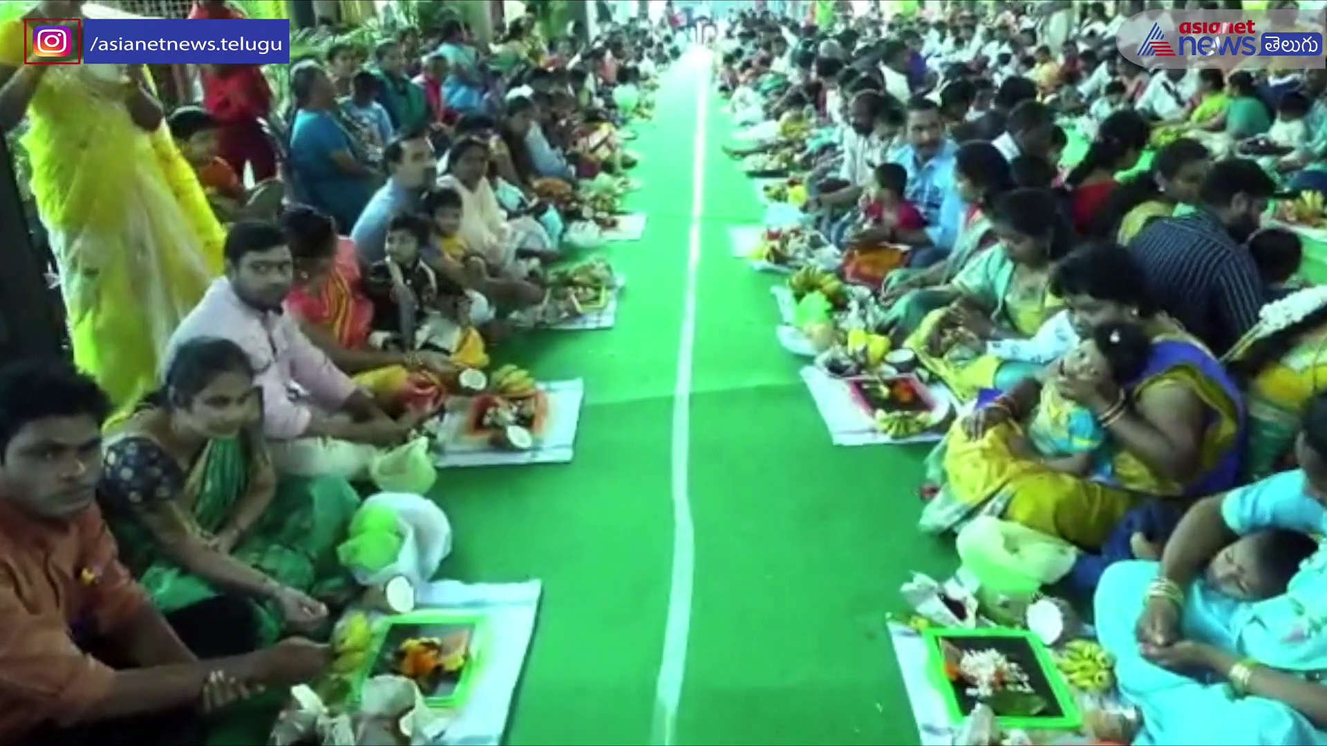 శారదాదేవి సన్నిధిలో... వైభవంగా చిన్నారుల సామూహిక అక్షరాభ్యాస పూజలు