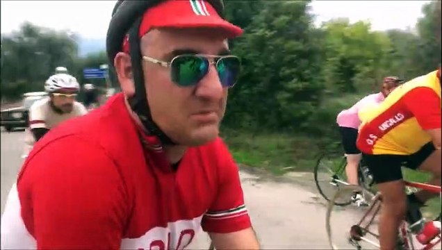 Siena, in migliaia per l'Eroica. Le voci dei protagonisti