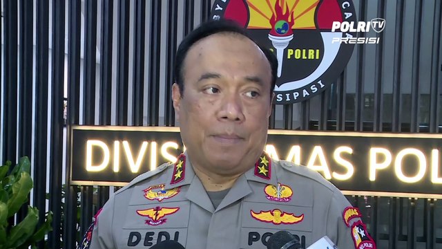 Kapolri Bersama Menpora RI Tinjau Langsung Lokasi Kerusuhan Suporter Di Kanjuruhan, Malang, Jawa Timur