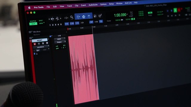 El podcast 'Hoy en EL PAÍS' supera los 10 millones de reproducciones