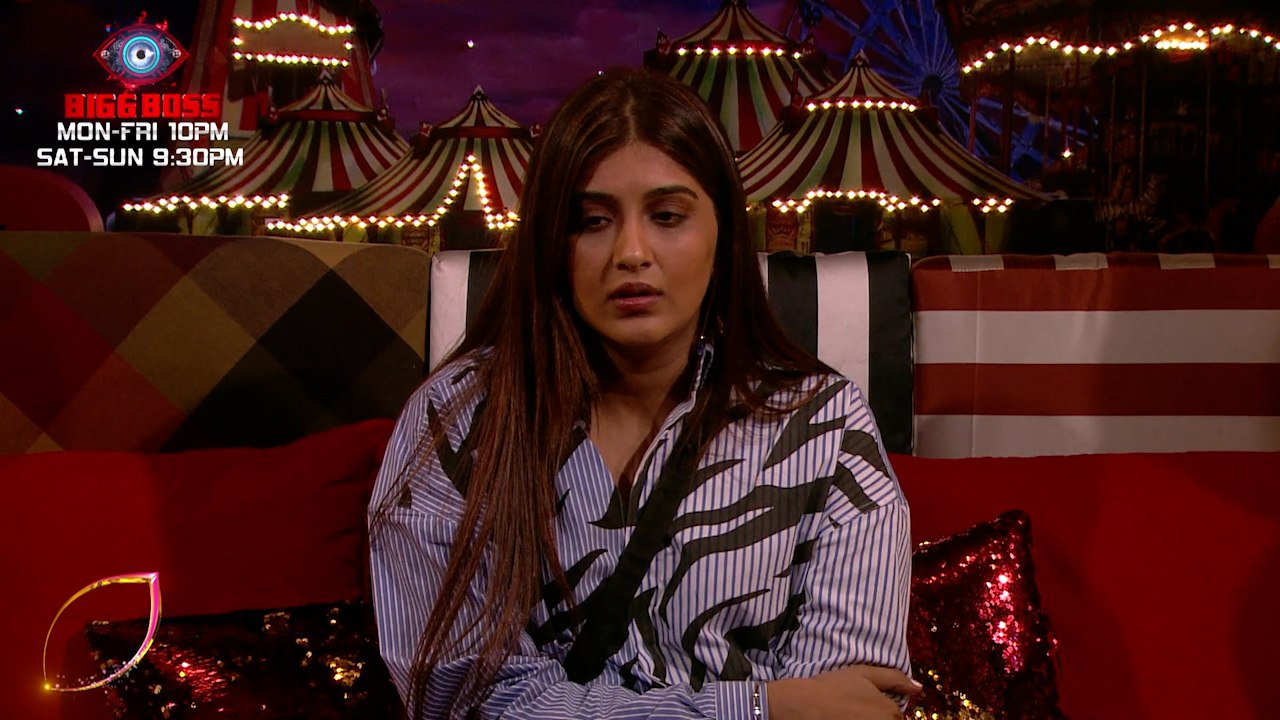 BIGG BOSS 16 promo: Nimrit Kaur Ahluwalia bani Ghar Ki Pehli captain, Pehle hi Din mila Jhatka!