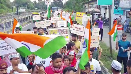 इंदौर से निकली बेरोजगार युवाओं की पैदल यात्रा, 7 दिन पूरा होगा 190 किमी का मार्च