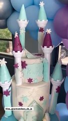 Vidéo des coulisses du 3e anniversaire de Ruby, fille de Kevin Guedj et Carla Moreau.Le 1er octobre 2022.