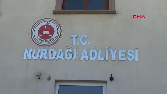 Son dakika gündem: ANNE İLE OĞLUNU ÖLDÜRÜP, 3 KİŞİYİ YARALAYAN SALDIRGAN AKRABA ÇIKTI