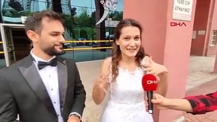 Sınava gelinliğiyle girdi, damat kapıda bekledi