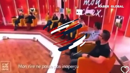 Programda gülme krizi anları: Ortaya çıkan ilginç sesler kahkahaya boğdu