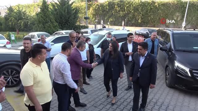 Son dakika haber! Sarıeroğlu, terör saldırısında yaralanan polis memurunu ziyaret etti