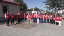 Muş haberi... Muş'ta Türk Kızılay üyeleri, sağlıklı yaşama dikkati çekmek için yürüdü