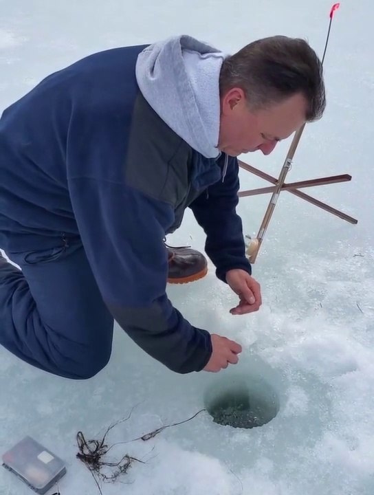 Ice fishing ... Oh my god!