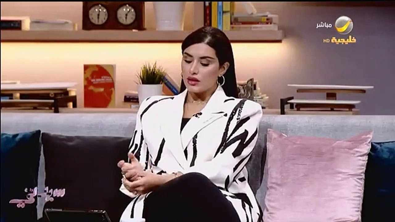 حتى لا يقال .. إيش صار لهم .. انهبلوا.. - - رؤى...