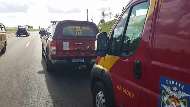 Duas mulheres ficam feridas em capotamento na PRc-467