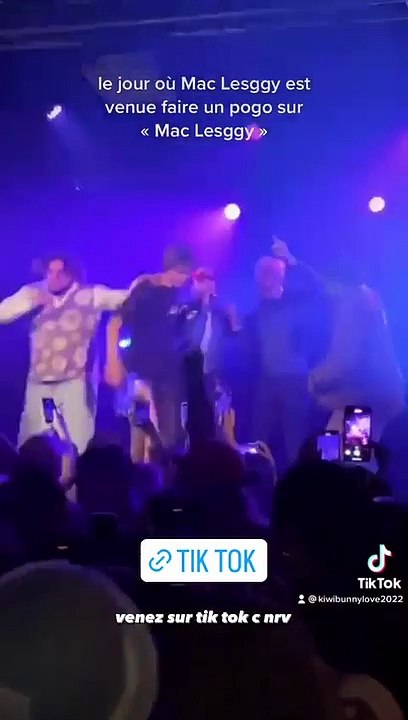 Jeudi 29 septembre, le rappeur Nelick a donné un concert et Mac Lesggy a mis le feu à ses côtés.