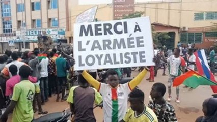 La dimisión del depuesto presidente consolida a los golpistas en Burkina Faso