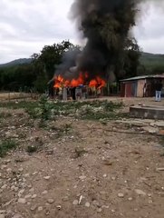 Dominicanos queman casas de haitianos en Puerto Plata tras asesinato del tío de Soto Jiménez
