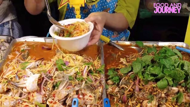 makanan jalanan Menajubkan di pasar malam Pattaya, makanan jalanan thailand pasar malam thepprasit
