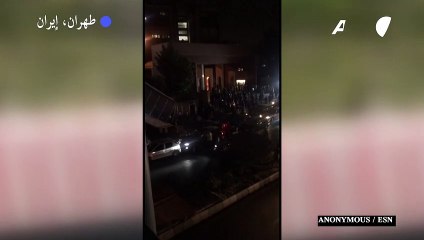 تظاهرات أمام جامعة الشريف في طهران عقب اشتباكات بين الطلاب والقوات الأمنية