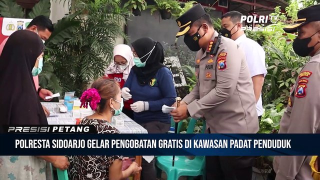 Pengobatan Gratis Polresta Sidoarjo dan Bansos di Kawasan Padat Penduduk