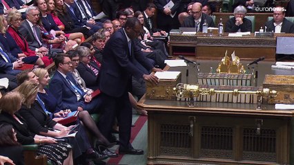 "Keine Margaret Thatcher": Warum Liz Truss Steuern für reiche Briten jetzt doch nicht senkt