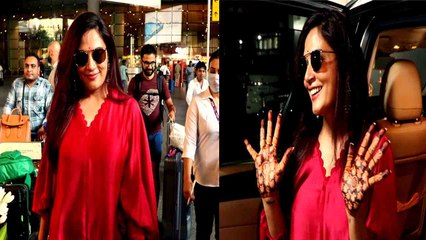 Richa Chadha शादी के बाद दिखीं पहली बार, Red Suit में Airport पर हुईं Spot, कहां रह गए Ali Fazal?