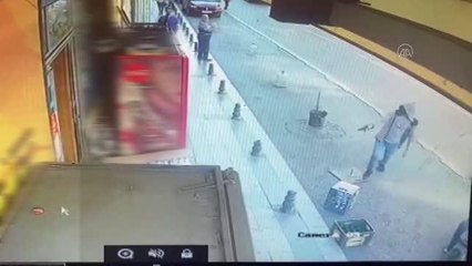 Son dakika haberleri | Beyoğlu'nda bir büfeye silahla ateş eden şüpheli gözaltına alındı