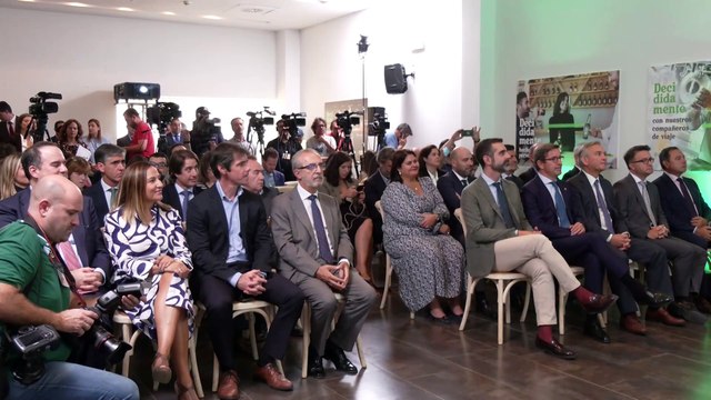 Moreno remarca el compromiso con las renovables para ser soberanos energéticamente en cuatro años