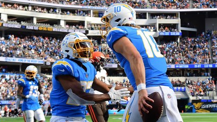 Chargers Hold Off Late Surge From Texans