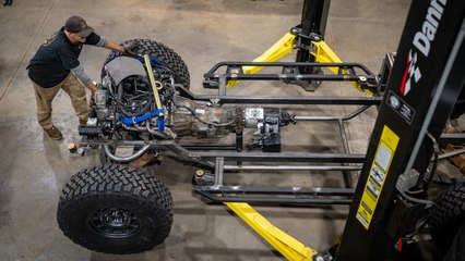 4x4 Garage: Ultimate Adventure Chevy Colorado Build, Part 1