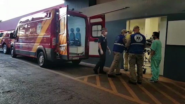 Adolescente vítima de acidente na PR-180 sofre múltiplas fraturas e é levado ao H.U