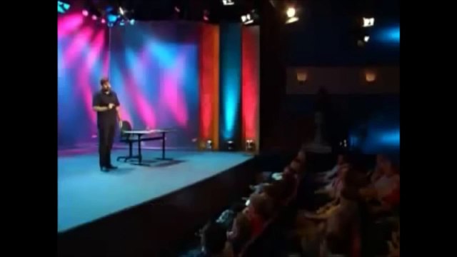 Volker Pispers : German Cabaret Artist about the History of USA and Terrorism (English Sub/Deutsch)