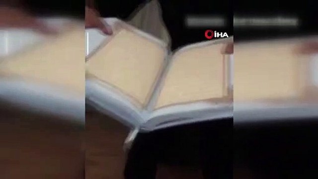 İçki masasında Kur'an-ı Kerim'i yırtıp yaktılar, o anları sosyal medyadan paylaştılar