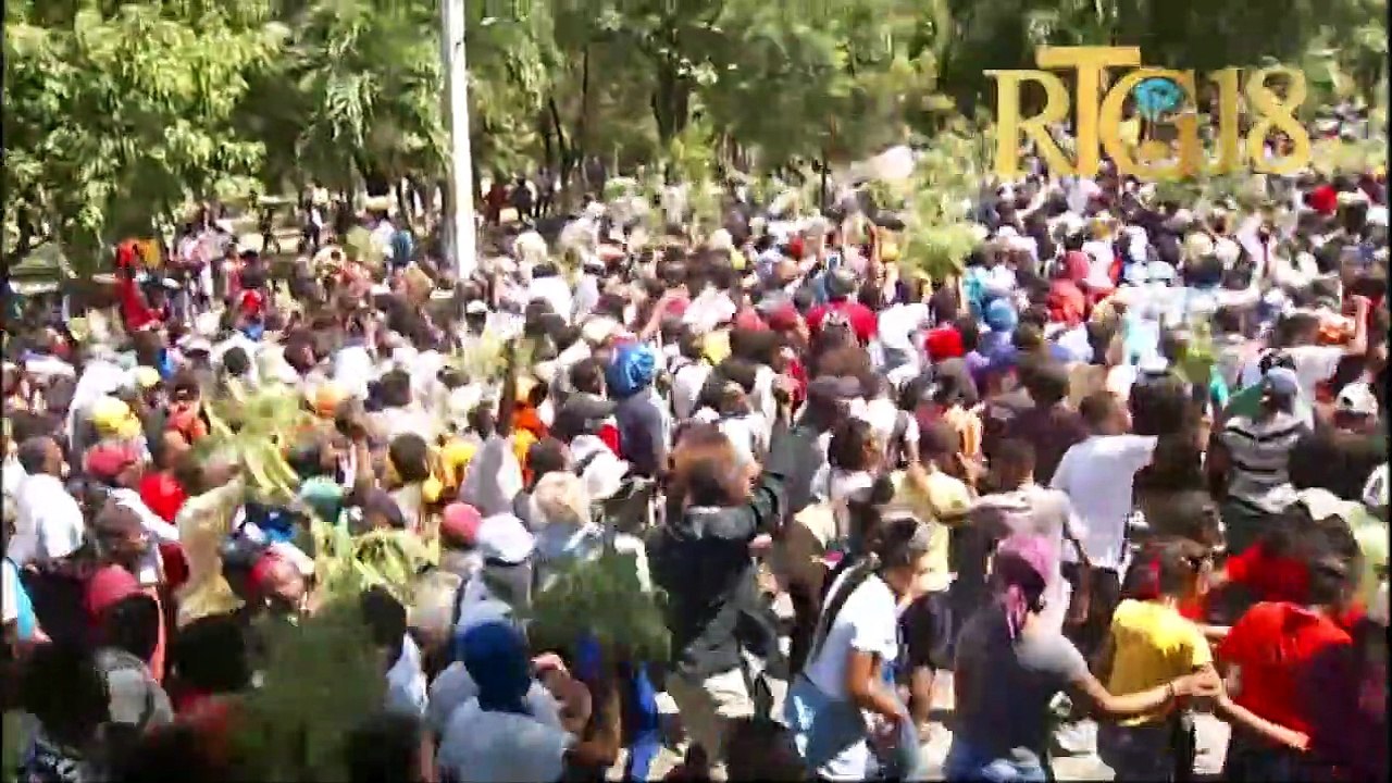 Manifestasyon nan Petyonvil pou kontinye mande demisyon premye minis Ariel Henry.