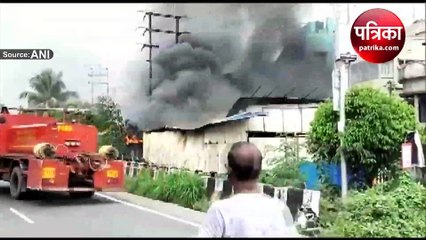 West Bengal News: हावड़ा के एक गैरेज में लगी आग, किसी के झुलसने की सूचना नहीं