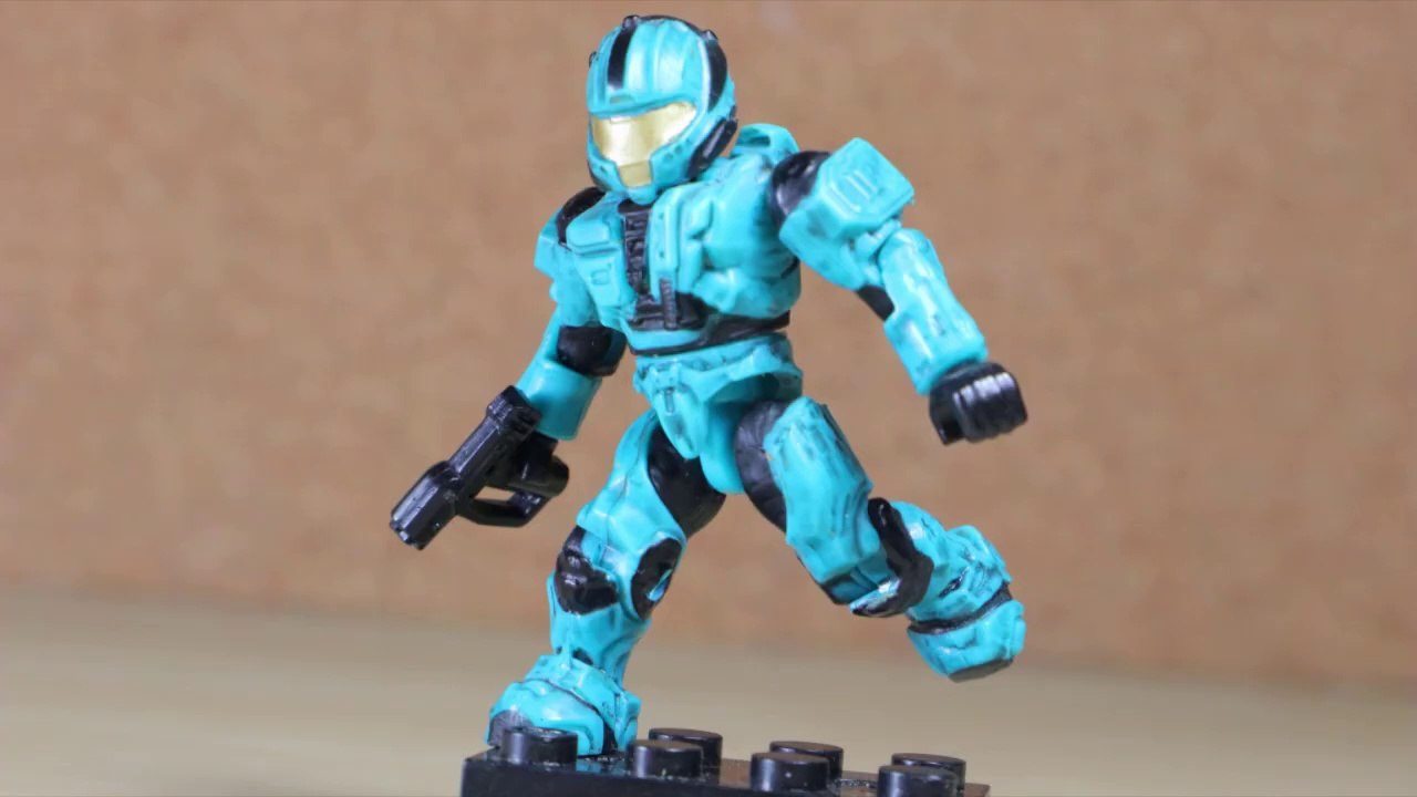  Mega Bloks HALO: Mystery Pack Series #3: UNSC Spartan CQB (Cyan) || DOOM Construx Review
